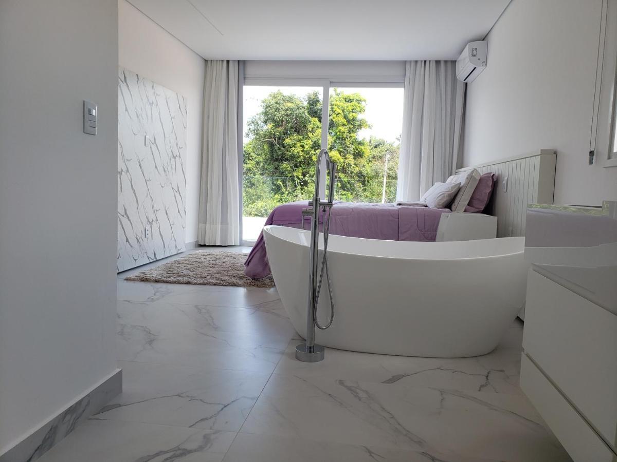 Casa Mar e Brisa de Pitinga - Arraial D'Ajuda - Casa Luxuosa no Alto da Pitinga - 400m do Uiki Parracho Casa de férias *